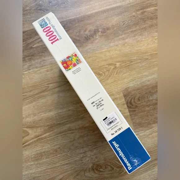 Ravensburger Abundant Blooms 1000 Pc Puzzle - Picture 3 of 4